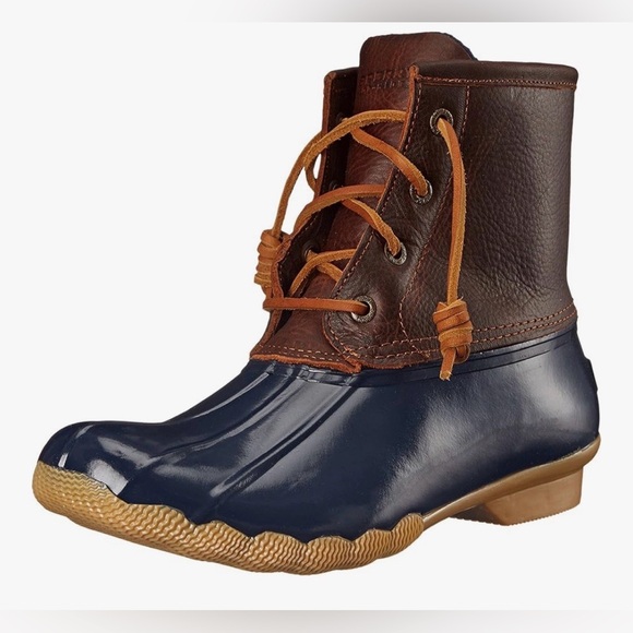 Sperry Shoes - Sperry Topsider Women's Saltwater Core Boot - Size 5.5